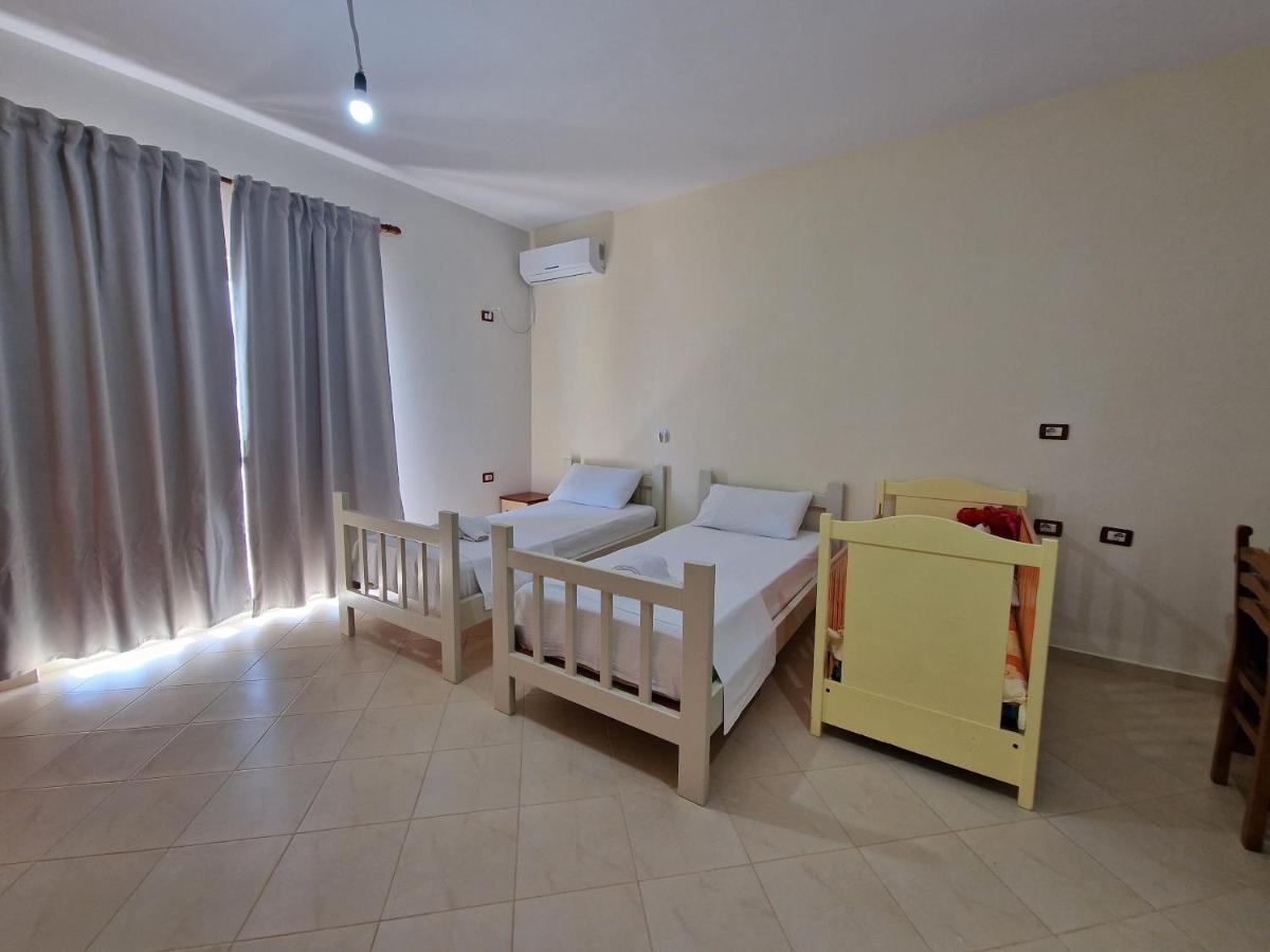 Harizi Apartments Ksamil Kültér fotó