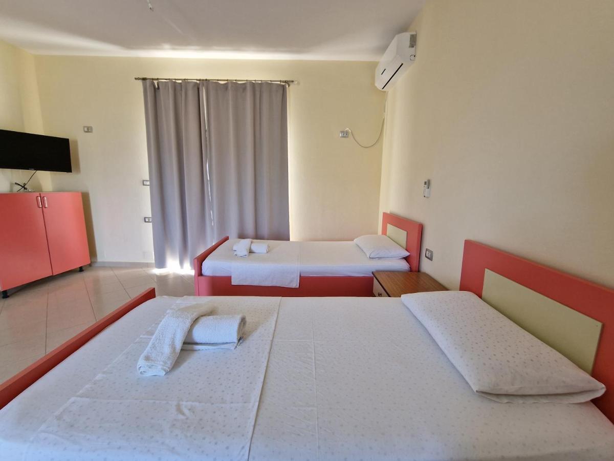 Harizi Apartments Ksamil Kültér fotó